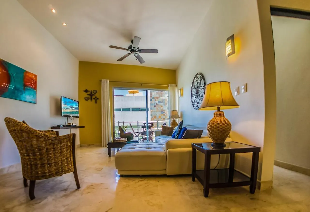 Oceanview La Vista 6 In Playa Del Carmen Appartement